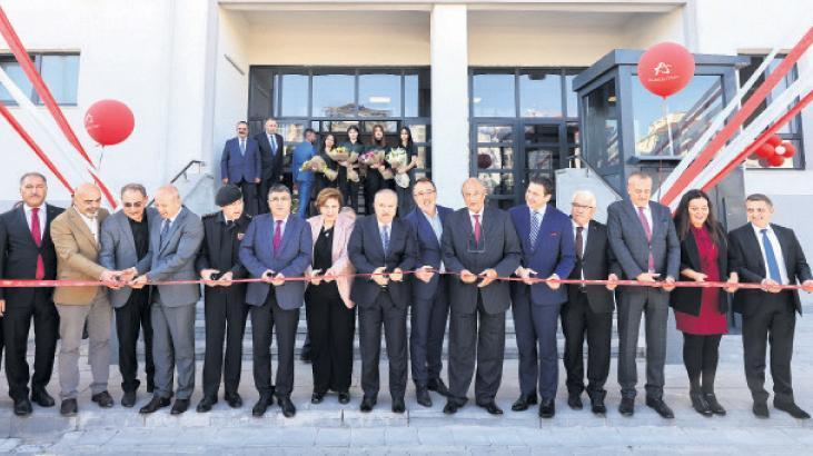 Anadolu Vakfı Nevşehir’de 16 derslikli okul açtı