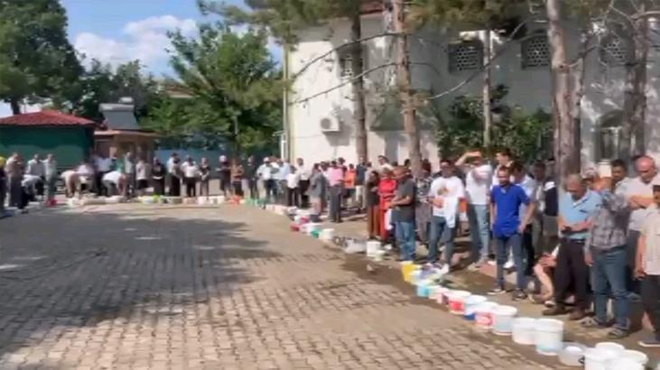 Asırlık gelenek! Bu köyde kurban eti girmeyen ev yok