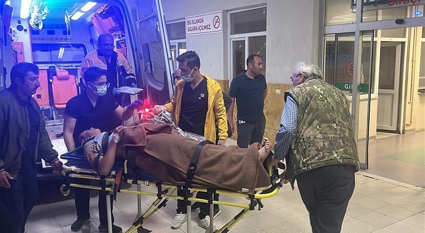 Eski muhtar dehşet saçtı! Kardeşini öldürdü, oğlu ve diğer kardeşini yaraladı