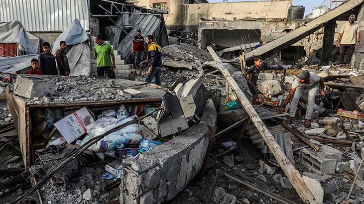 İsrail'in Gazze'ye saldırılarında son 24 saatte 97 kişi hayatını kaybetti