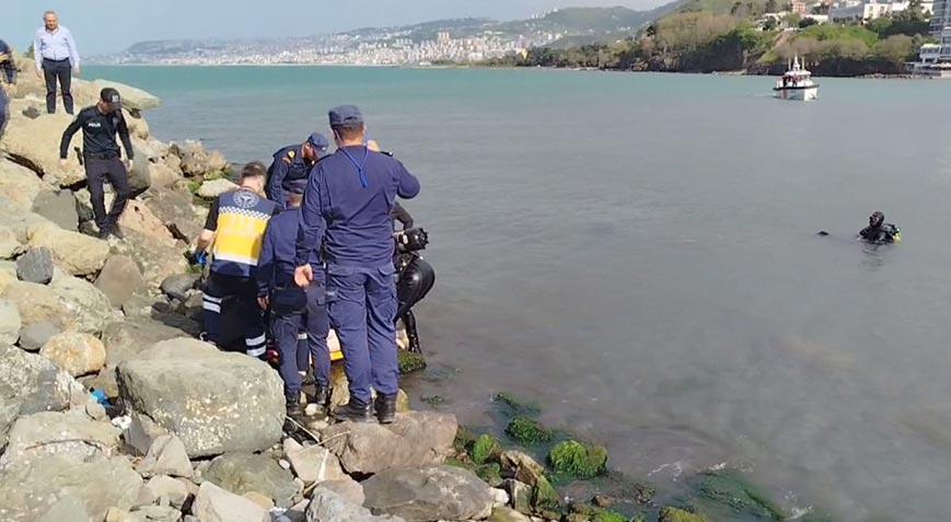 Trabzon'da denize giren iki çocuktan acı haber geldi...
