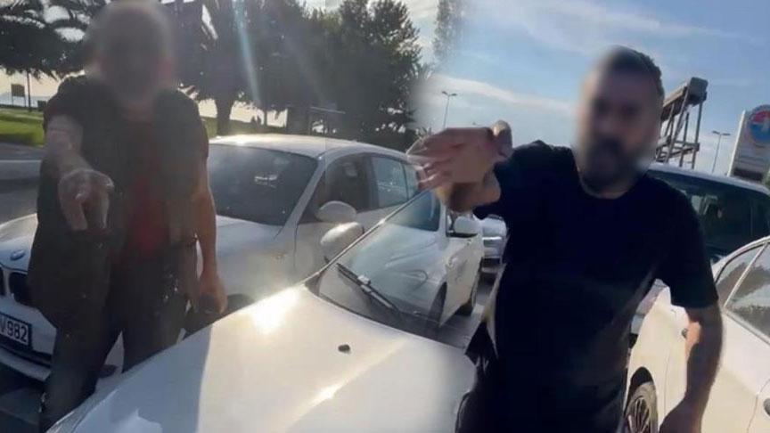 Trafikte dehşet: Kadın sürücü, 2 çocuğunun yanında saldırıya uğradı